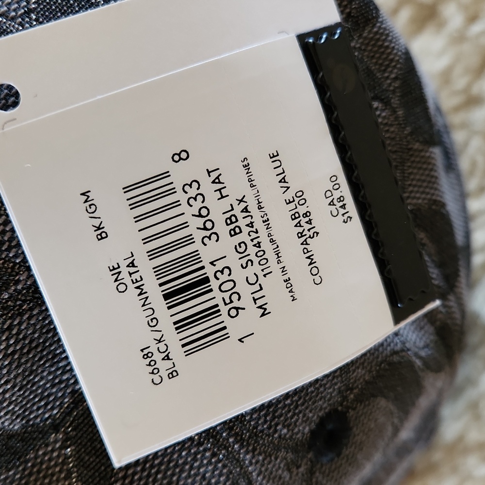Gorgeous NWT Coach Metallic Signature Baseball Hat ⚾️ 🖤 - Picture 12 of 12